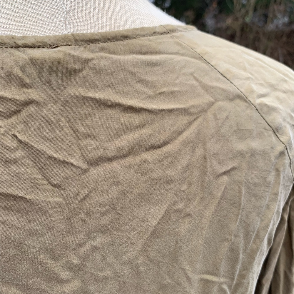 Silky Blouse - Picture 10 of 10